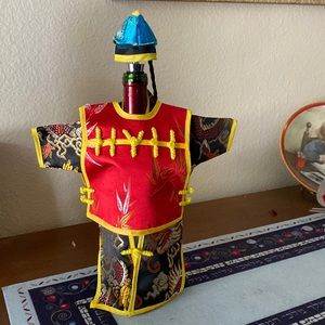 Fun kimono to dress up wine bottle